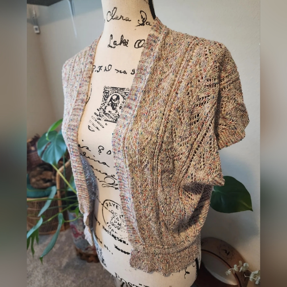 VINTAGE crocheted shrug